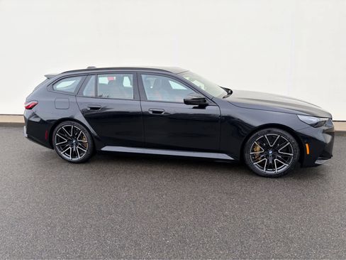 New 2026 BMW M5 Touring w/ M Driver's Package AWD/4WD image 13