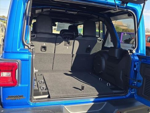 New 2026 Jeep Wrangler Unlimited Rubicon image 8