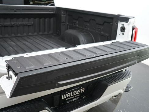 Used 2023 GMC Sierra 1500 Denali Ultimate image 18