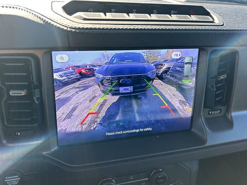 Certified 2025 Ford Bronco Badlands image 16