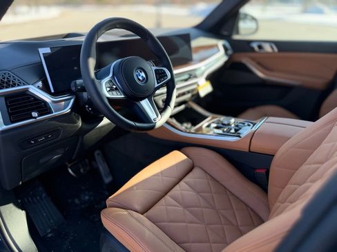 New 2026 BMW X5 xDrive50e w/ M Sport Package image 12