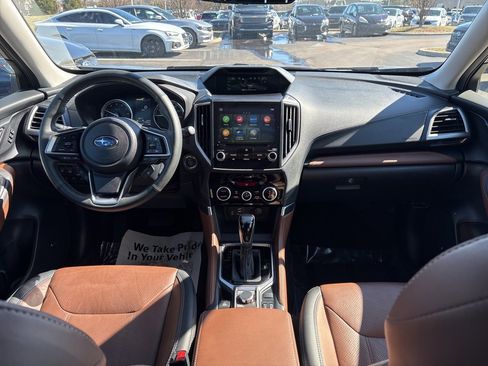 Used 2023 Subaru Forester Touring image 13