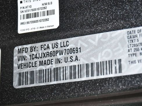 Used 2023 Jeep Wrangler Unlimited Rubicon 4xe AWD/4WD image 15