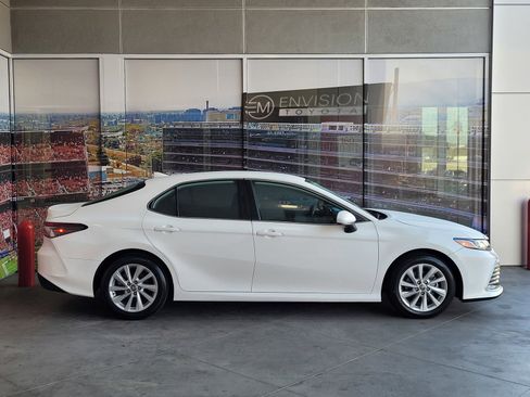 Certified 2024 Toyota Camry LE image 4