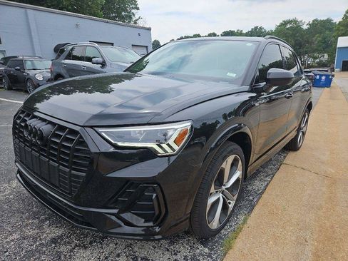 Used 2022 Audi Q3 2.0T Premium Plus AWD/4WD image 2