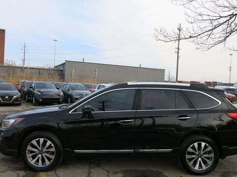 Used 2018 Subaru Outback 3.6R Touring image 6