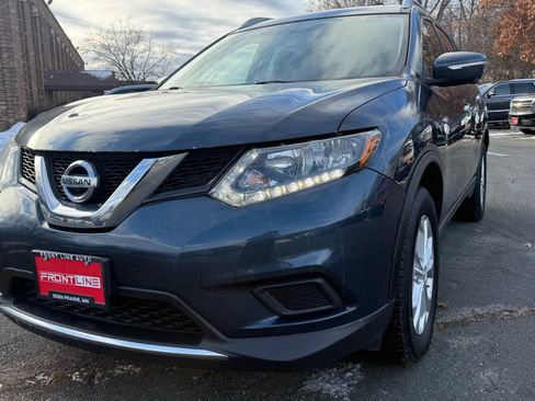 Used 2015 Nissan Rogue SV w/ SV Premium Package image 14