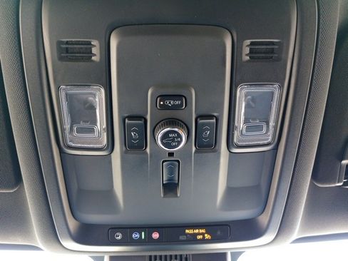 New 2025 Chevrolet Tahoe High Country image 32