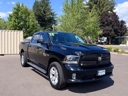 Used 2015 RAM 1500 Sport w/ Sport Premium Group AWD/4WD image 3