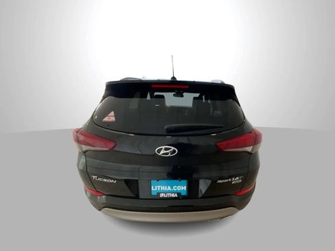 Used 2017 Hyundai Tucson Sport image 7