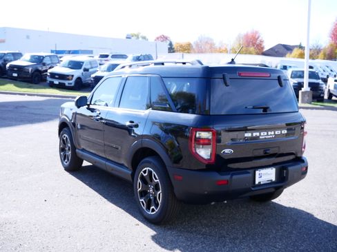 New 2025 Ford Bronco Sport Outer Banks w/ Outer Banks Tech Package+ image 4