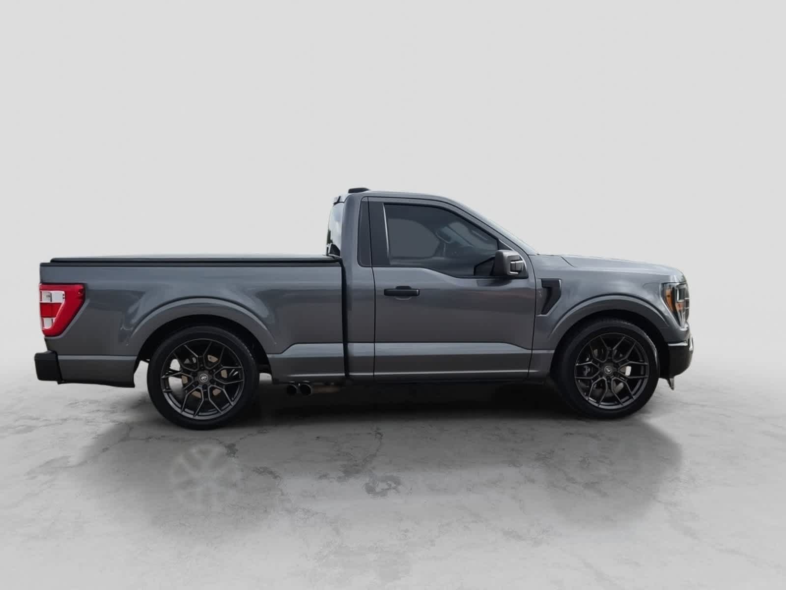 Used 2023 Ford F150 XL RWD image 9