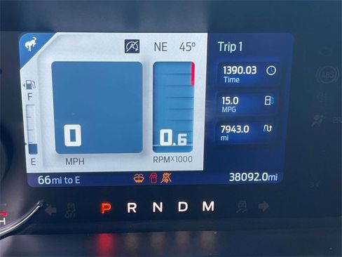 Used 2022 Ford Bronco Badlands image 39