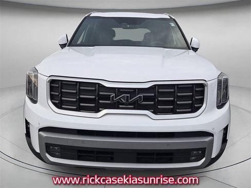 Used 2023 Kia Telluride SX image 3