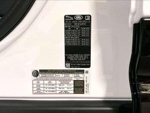 New 2026 Land Rover Defender 110 X-Dynamic SE AWD/4WD image 11
