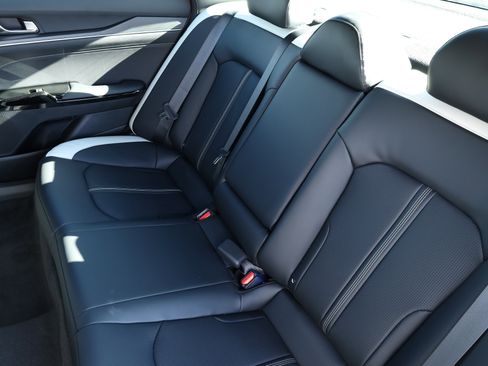 New 2026 Kia K5 GT-Line image 15