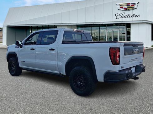 Used 2024 GMC Sierra 1500 AT4X w/ AT4X AEV Edition AWD/4WD image 4