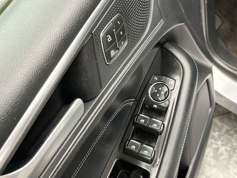 Used 2020 Ford Edge Titanium AWD/4WD image 8