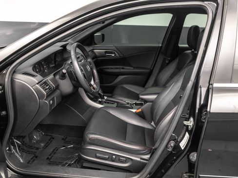 Used 2017 Honda Accord Sport Special Edition image 5