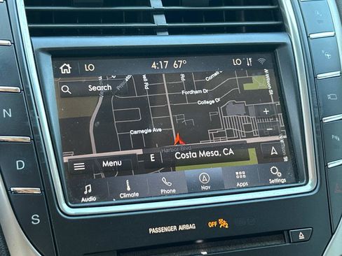 Used 2020 Lincoln Nautilus Reserve w/ Equipment Group 201A image 10