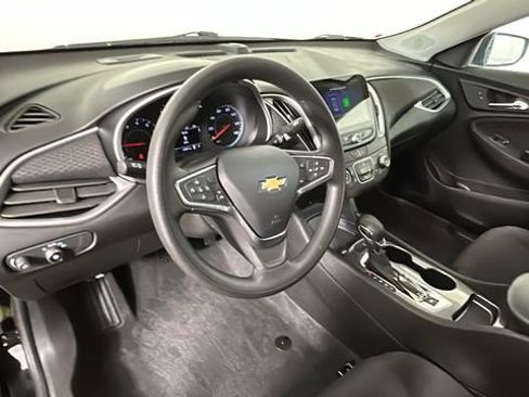 Used 2023 Chevrolet Malibu LS w/ LPO, Floor Liner Package FWD image 14