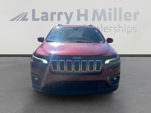 Used 2019 Jeep Cherokee Latitude Plus image 8