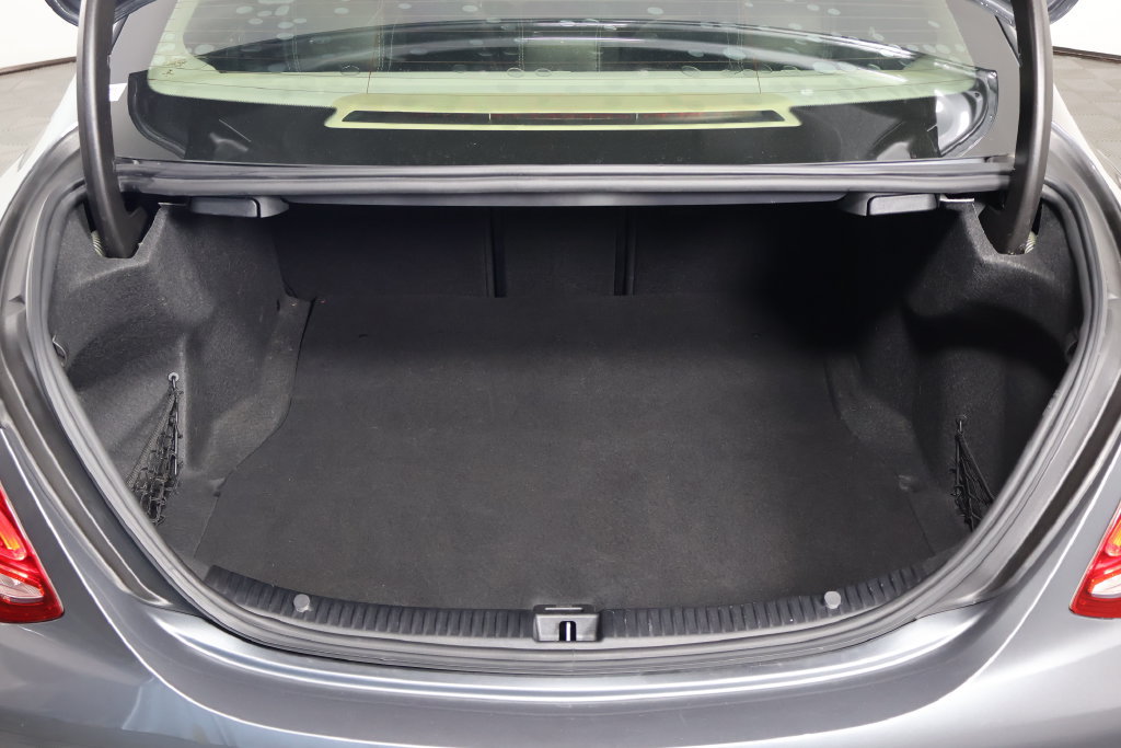 Used 2017 Mercedes-Benz C 300 Sedan image 14