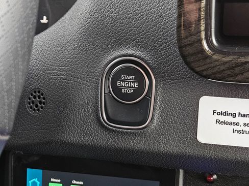 New 2024 Mercedes-Benz Sprinter 3500 image 22