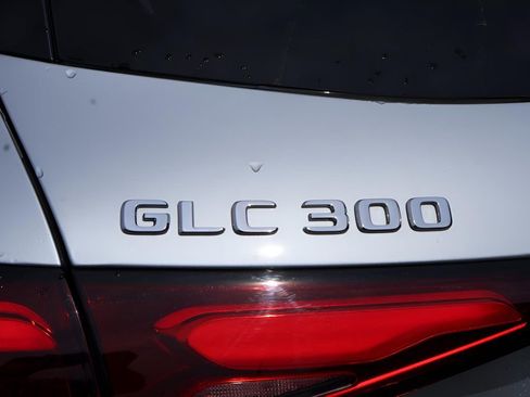 Certified 2024 Mercedes-Benz GLC 300 GLC 300 image 8