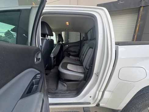 Used 2016 Chevrolet Colorado Z71 AWD/4WD image 14