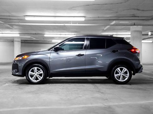 Used 2025 Nissan Kicks Play S image 14