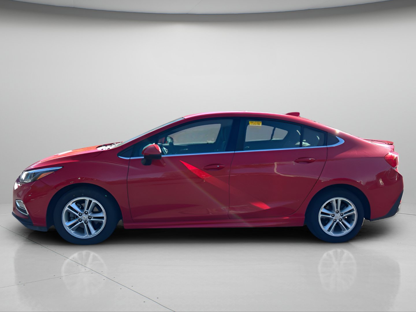 Used 2017 Chevrolet Cruze LT w/ Convenience Package FWD image 13
