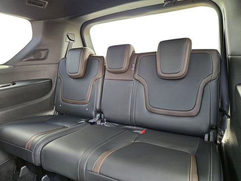 New 2026 Nissan Armada SL w/ Captain's Chari Seat Package RWD image 17