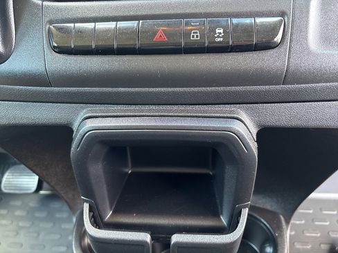 Used 2023 RAM ProMaster 2500 w/ Driver Convenience Group image 34