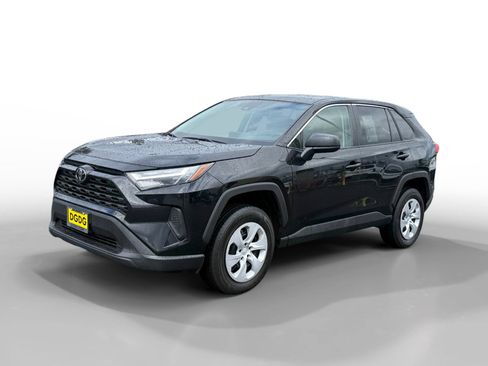 Used 2024 Toyota RAV4 LE image 1