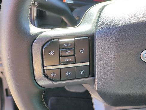 Used 2025 Ford F350 Lariat AWD/4WD image 17