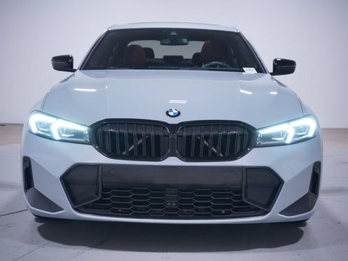 Used 2023 BMW 330i Sedan w/ M Sport Package RWD image 4