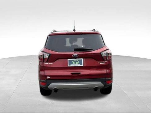 Used 2017 Ford Escape Titanium FWD image 4