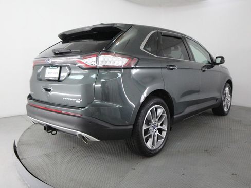 Used 2015 Ford Edge Titanium w/ Equipment Group 302A AWD/4WD image 9