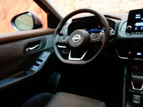 Certified 2023 Nissan Rogue SV AWD/4WD image 29