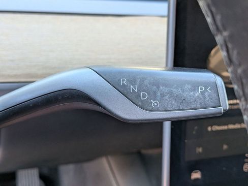 Used 2021 Tesla Model 3 Standard Range Plus RWD image 14