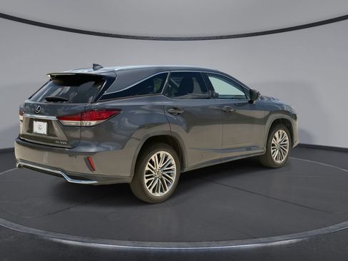Used 2022 Lexus RX 350L Luxury w/ Accessory Package (Z1) FWD image 11