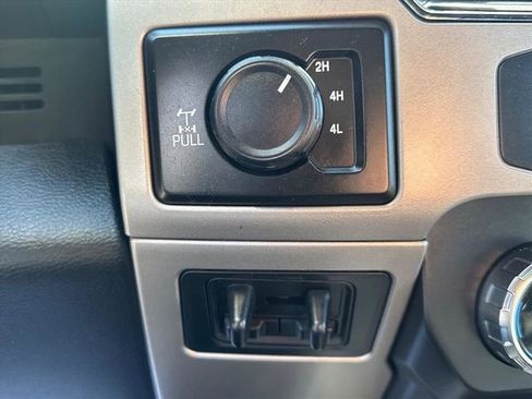 Used 2022 Ford F250 Lariat w/ Chrome Package AWD/4WD image 24