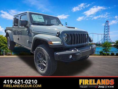New 2026 Jeep Gladiator Sport