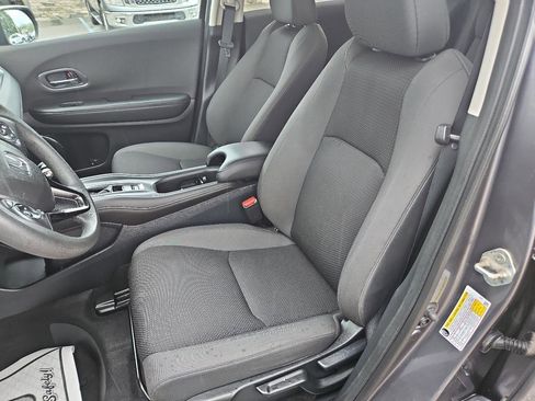 Used 2022 Honda HR-V EX image 13