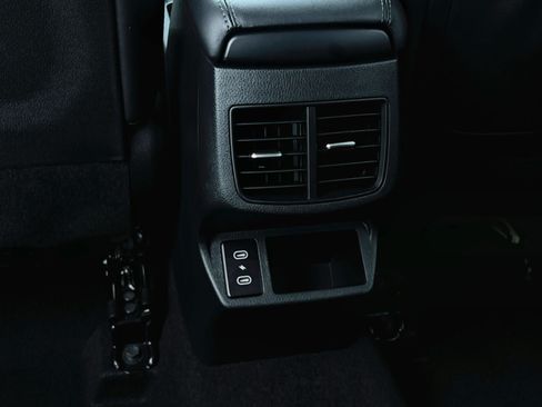 Used 2024 Kia Seltos SX AWD/4WD image 35
