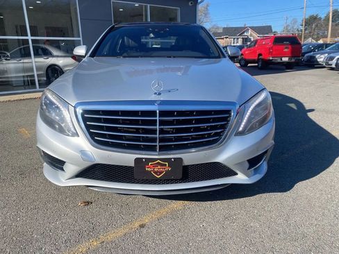 Used 2015 Mercedes-Benz S 550 S 550 4MATIC Sedan 4D image 2