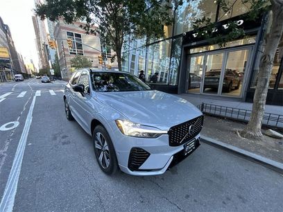 Certified 2025 Volvo XC60 T8 Plus w/ Protection Package Premier