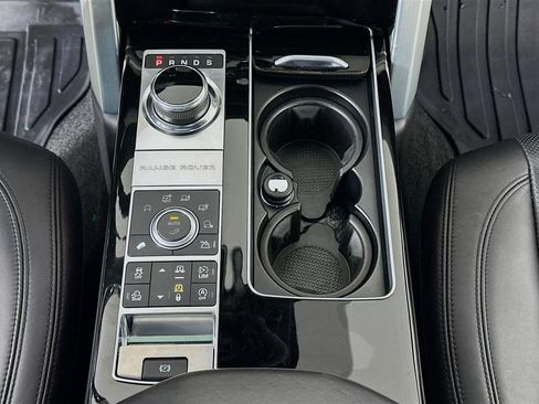 Used 2017 Land Rover Range Rover Long Wheelbase Supercharged image 14