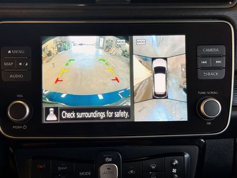Used 2025 Nissan Leaf SV Plus FWD image 23
